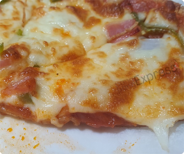 통밀 또띠야 피자